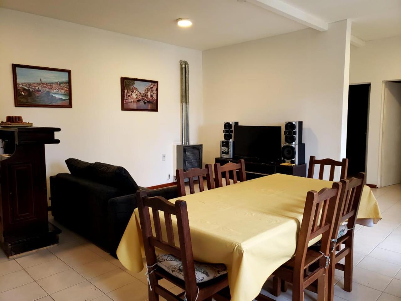 Departamentos Del Bosque Apartman Ushuaia Kültér fotó
