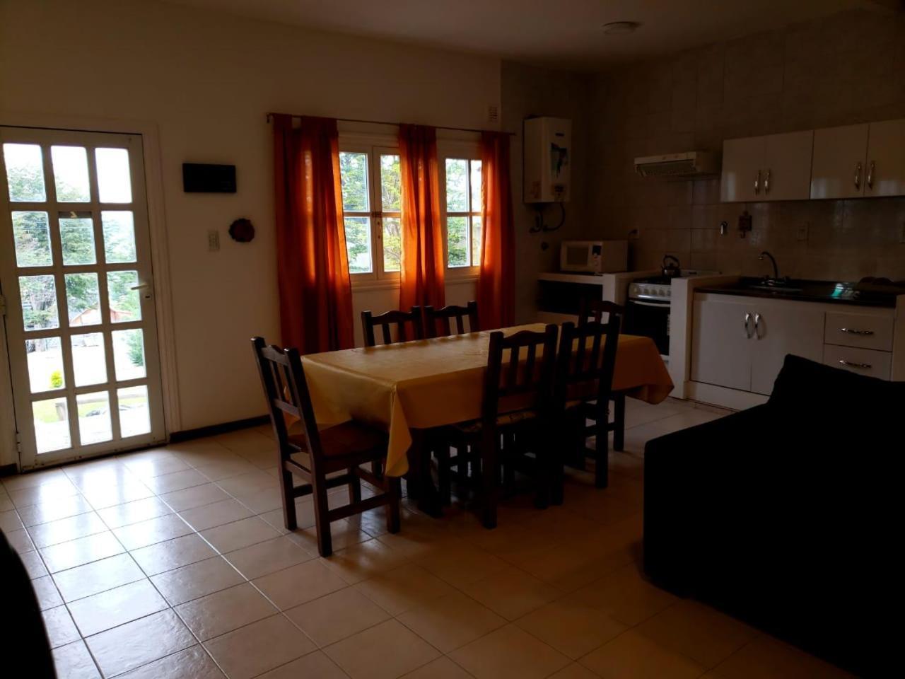 Departamentos Del Bosque Apartman Ushuaia Kültér fotó
